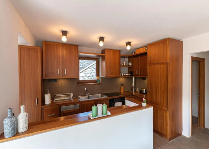 Anastasia's House * Vitina